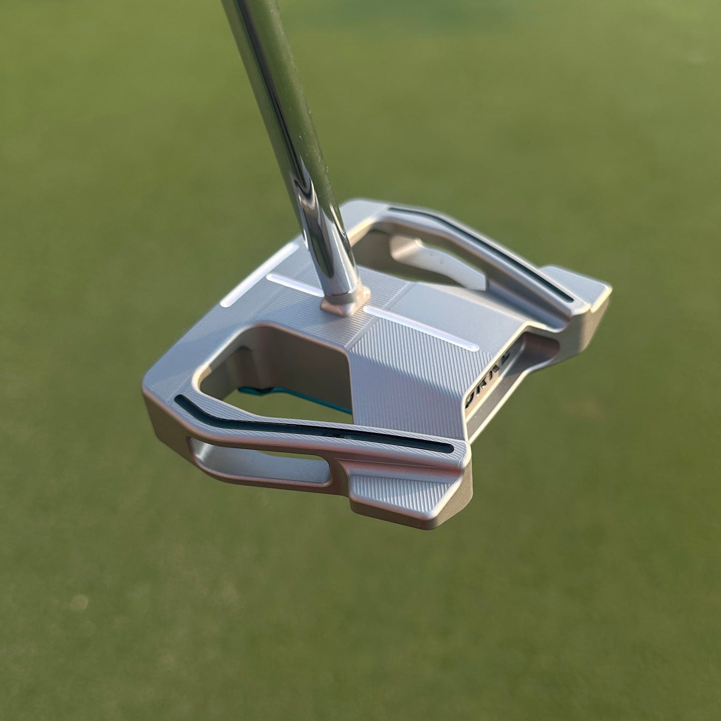 CLUTCH 66 CC Prototype 34”