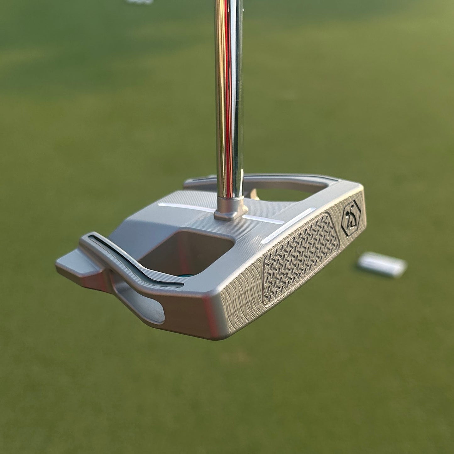 CLUTCH 66 CC Prototype 34”